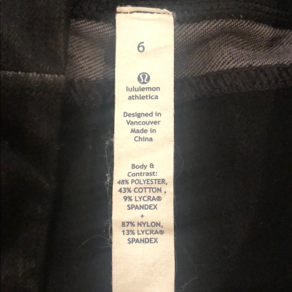 LULULEMON RARE LEGGINGS, SIZE 6 - Picture 6 of 6